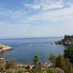Th Luxury & 4* Giardini-Naxos