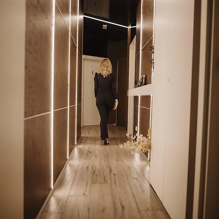 招待所 Th Luxury &