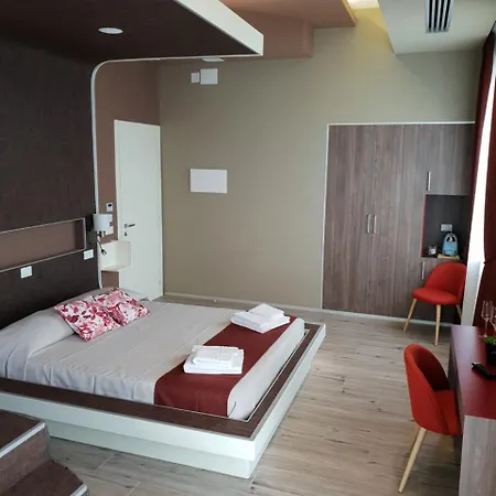 Th Luxury & Giardini-Naxos