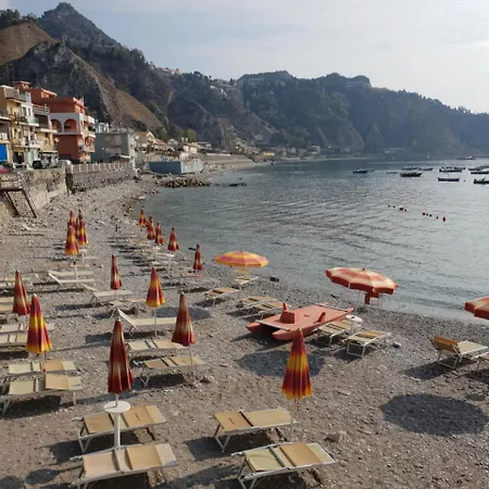 Th Luxury & Guest house Giardini Naxos
