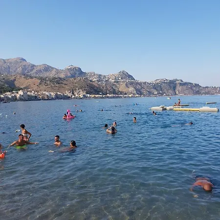 Th Luxury & 招待所