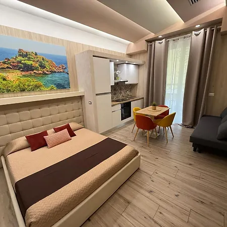 Th Luxury & Affittacamere 3*