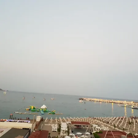 Affittacamere Th Luxury & Giardini Naxos