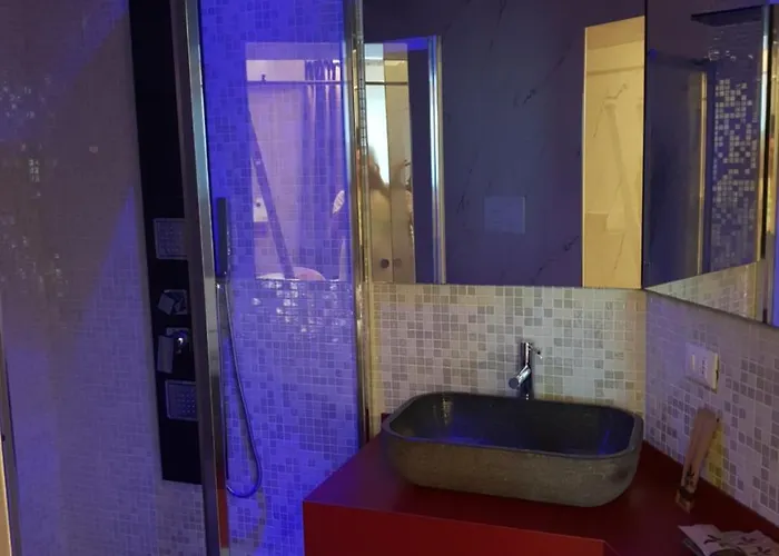 Th Luxury & בית הארחה גיארדיני נאקסוס