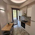 Th Luxury & Gasthuis