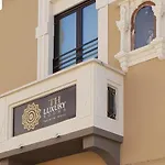 Gasthuis Th Luxury & Giardini-Naxos